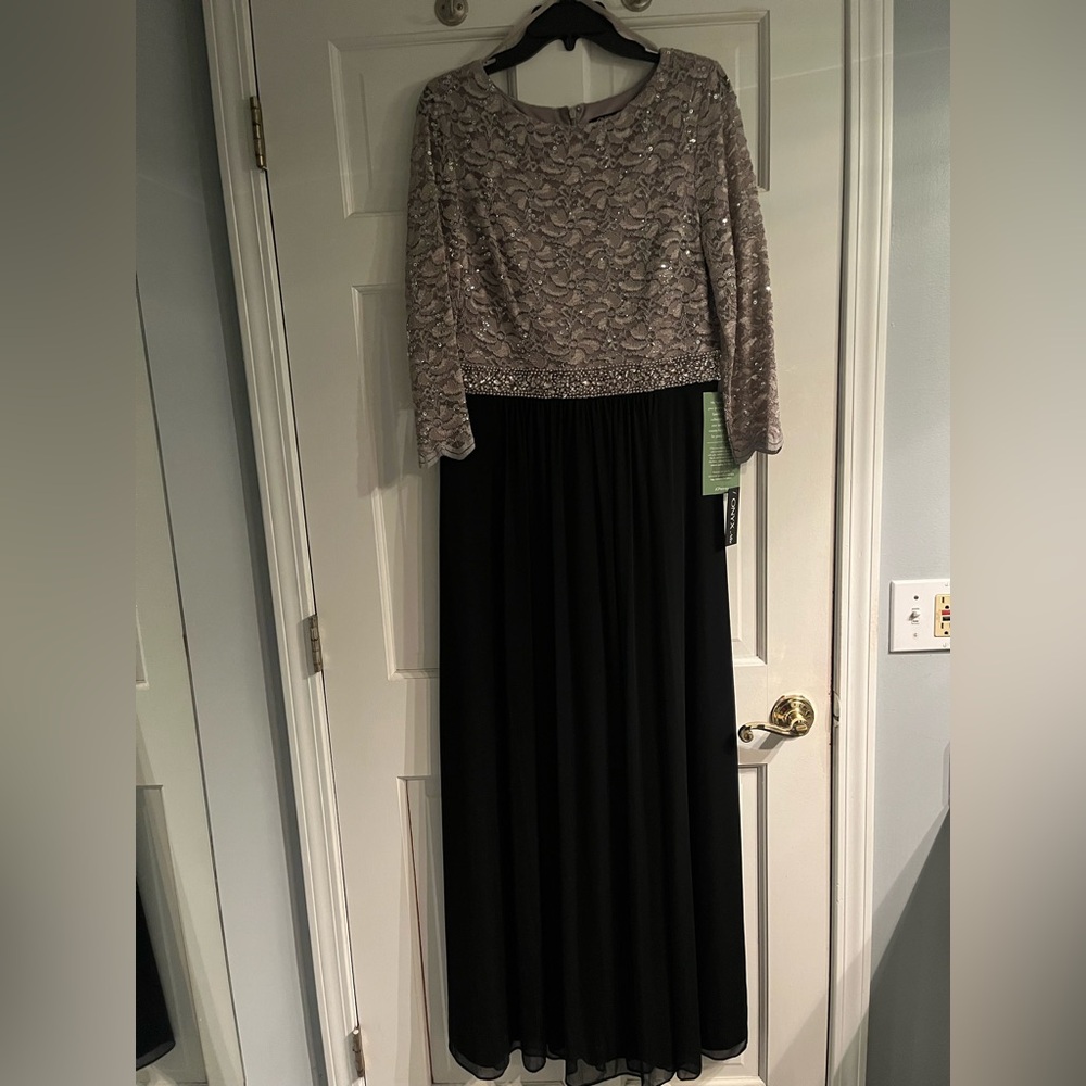 Size 12 floor-length dress with 3/4 sleeves
